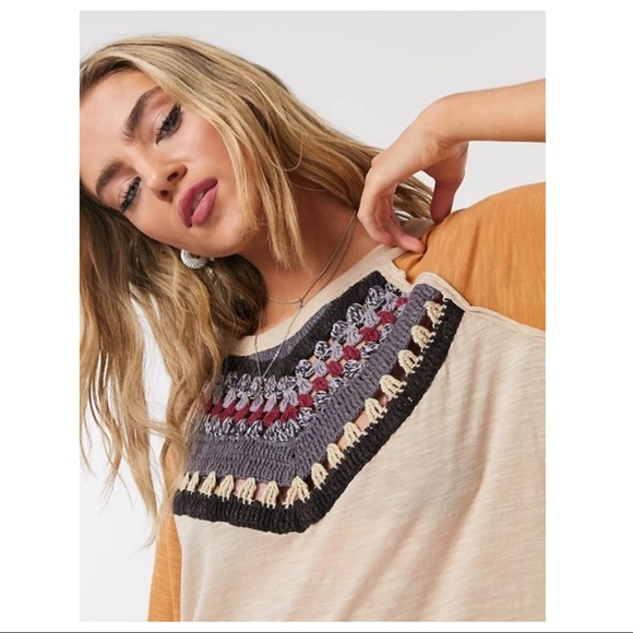 FREE PEOPLE BOHO TEE KNIT PULLOVER CROCHET TOP A2C - Picture 9 of 13